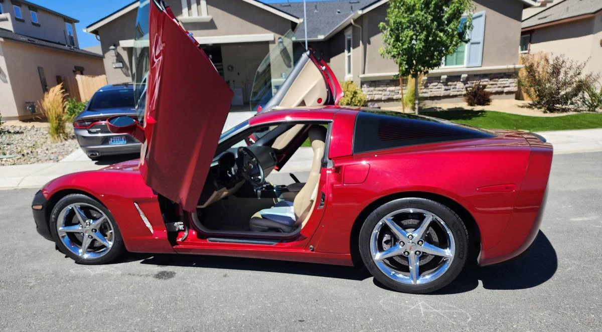 2011 Chevrolet Corvette C6 - Image 3 of 7