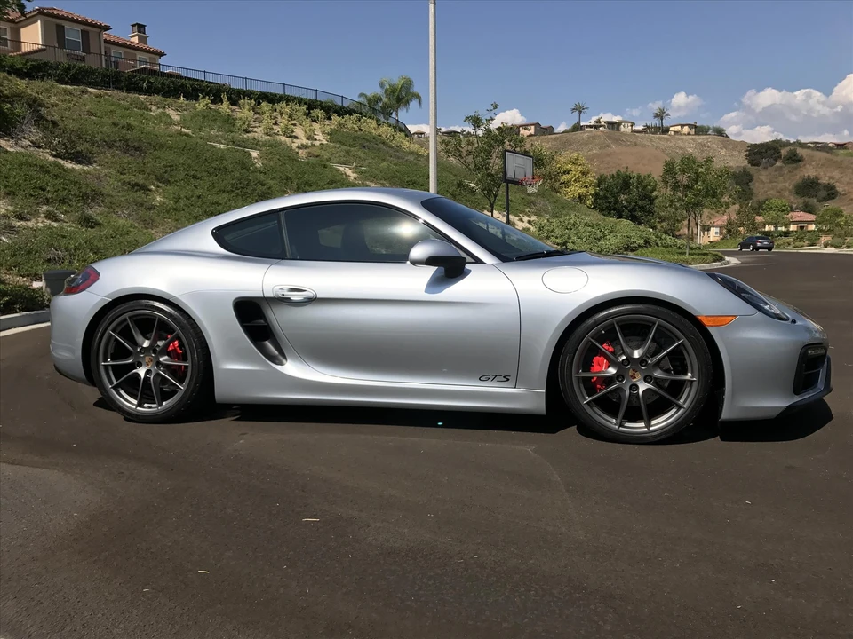2015 Porsche 981 Cayman GTS - Image 4 of 22