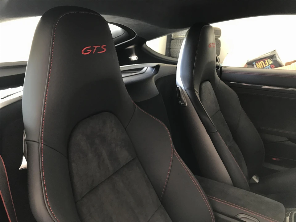 2015 Porsche 981 Cayman GTS - Image 18 of 22