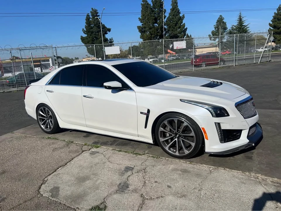 2017 Cadillac CTS-V 3rd Gen - Image 6 of 9