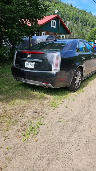 2010 Cadillac CTS 2nd Gen - Image 8 of 10