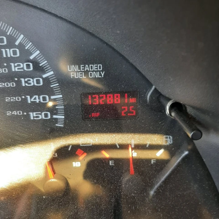 1997 Chevrolet Camaro 4th Gen - Image 6 of 9