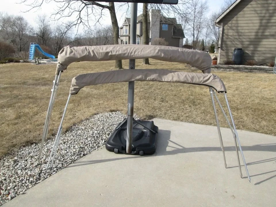2001 Parts & Memorabilia Seats & Interior - Image 2 of 6