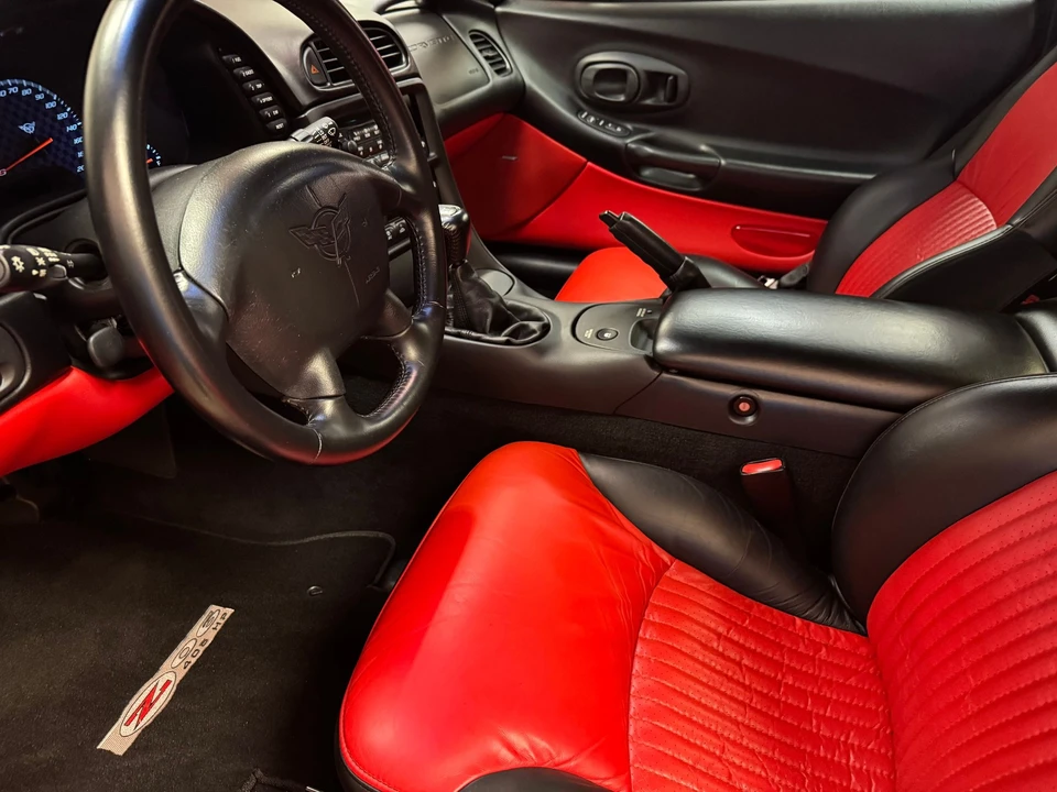2002 Chevrolet Corvette C5 Z06 - Image 8 of 9