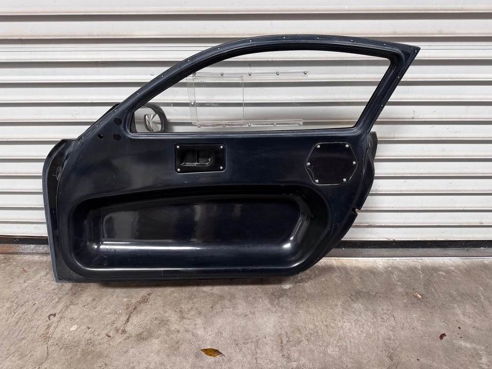 2013 Parts & Memorabilia Bodywork - Image 8 of 15