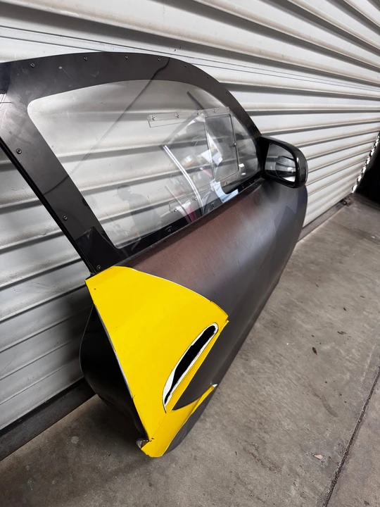 2013 Parts & Memorabilia Bodywork - Image 15 of 15