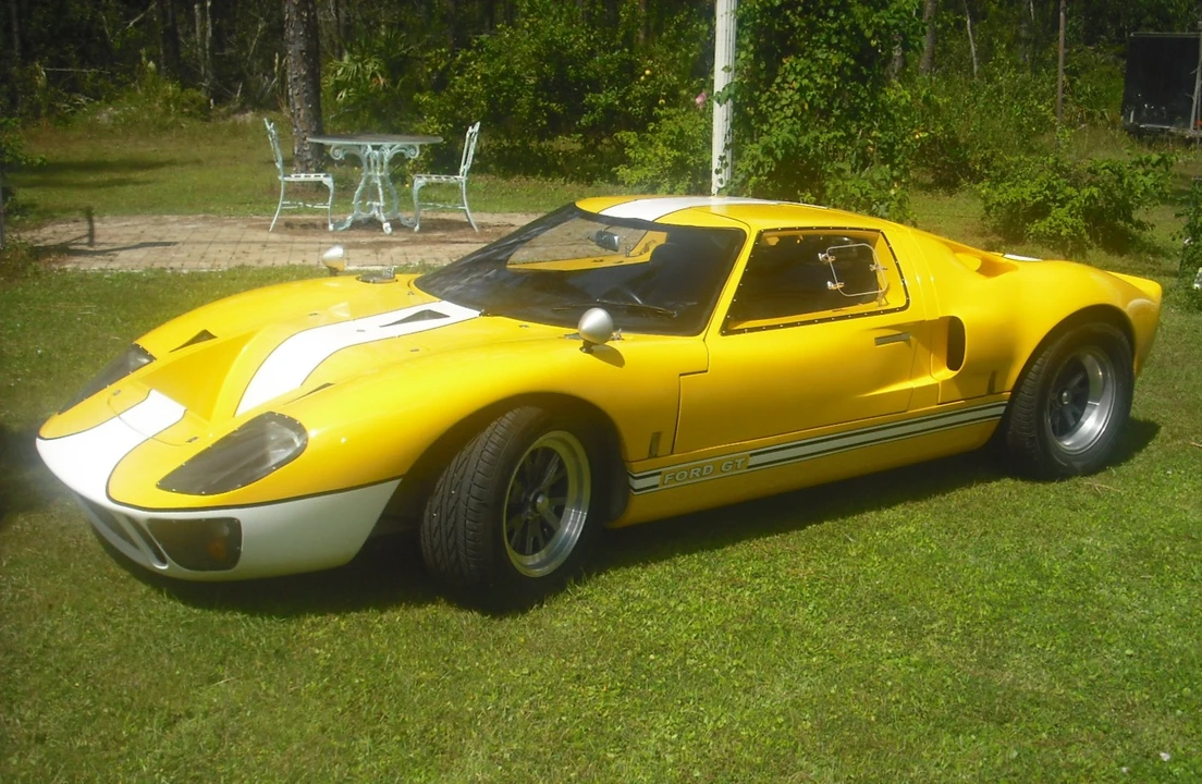 Ford Replica - Image 3 of 31