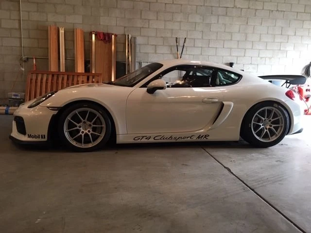 2016 Porsche 981 Cayman GT4 Clubsport - Image 6 of 10