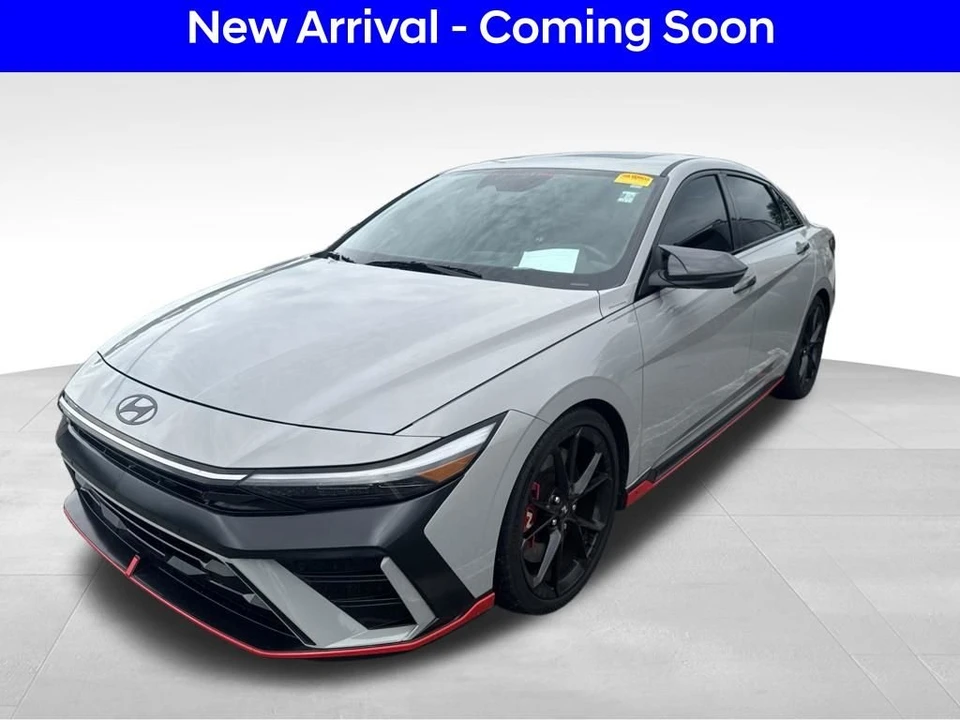 2024 Hyundai Elantra - Image 2 of 4