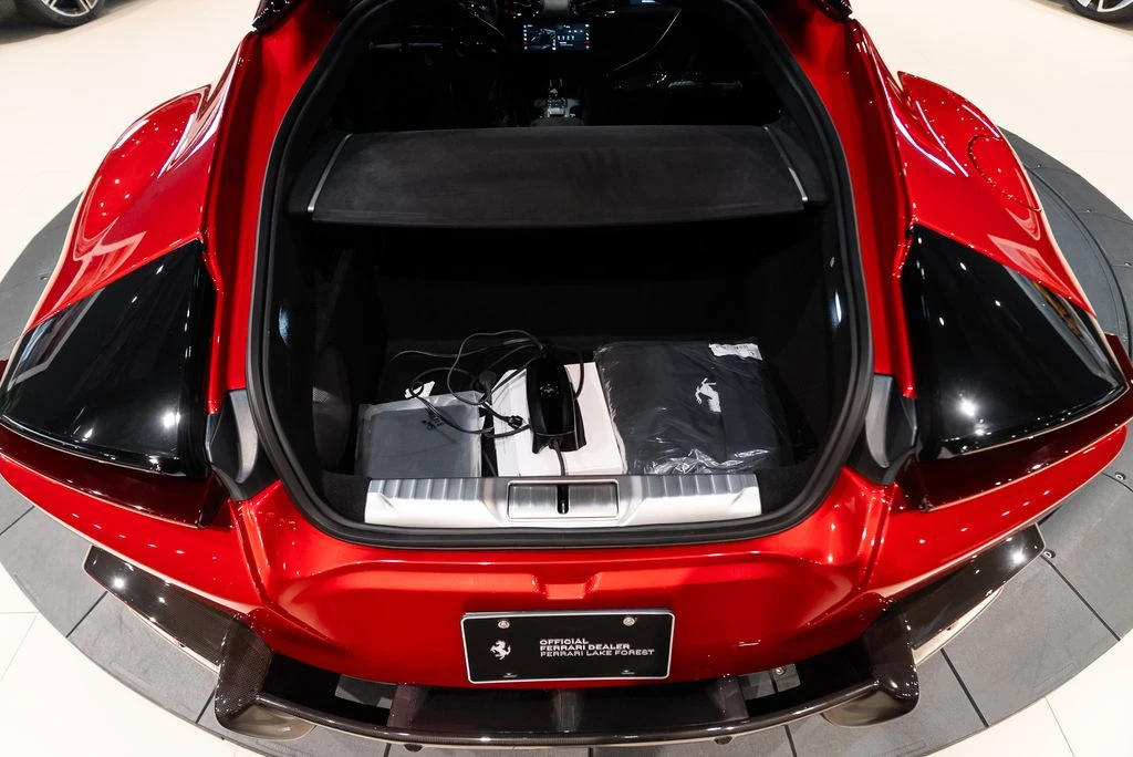 2025 Ferrari 12Cilindri - Image 22 of 31