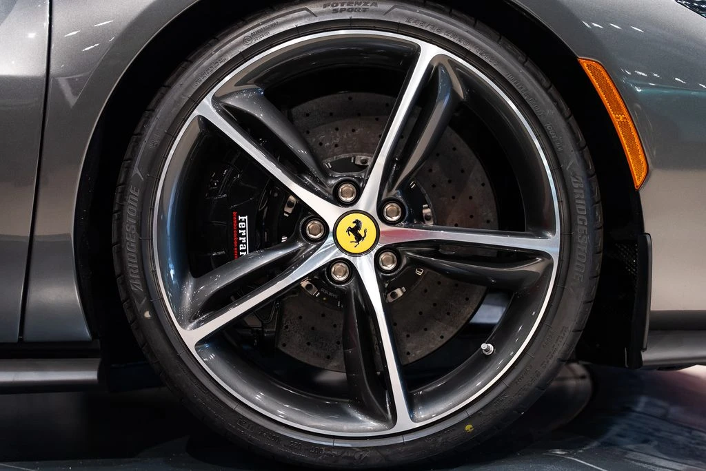 2025 Ferrari 296 GTB - Image 16 of 31