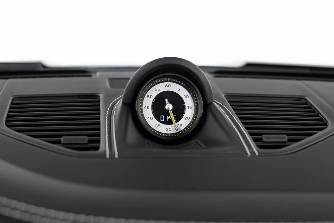 2023 Porsche 992 GT3 - Image 22 of 31