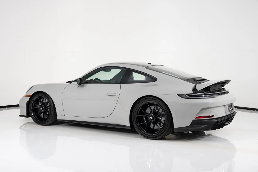 2023 Porsche 992 GT3 - Image 5 of 31