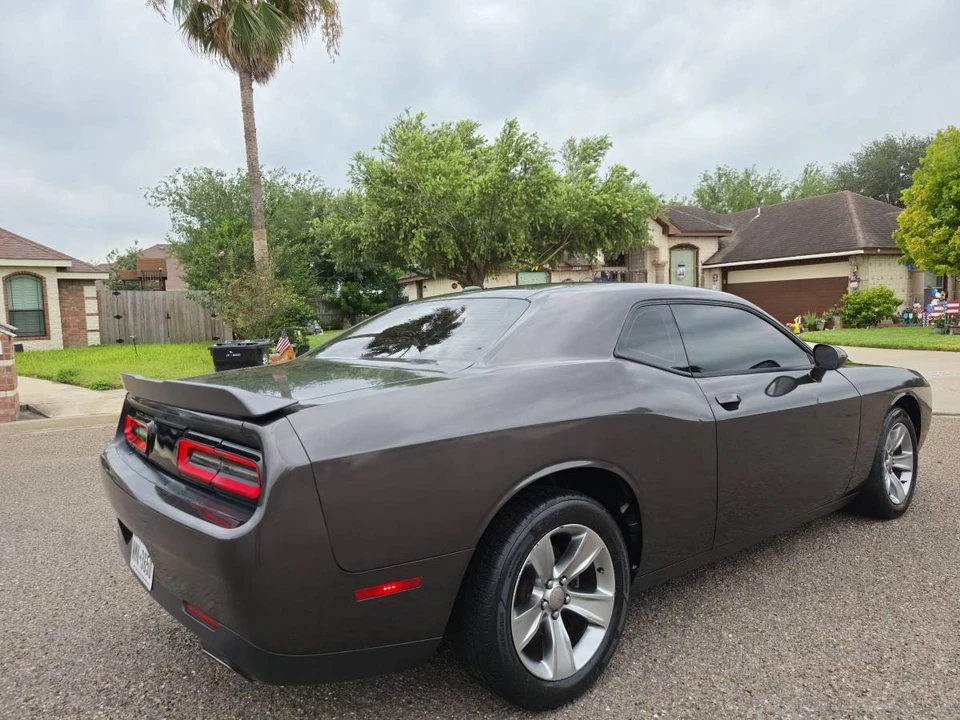 2016 Dodge Challenger 3rd Gen - Image 10 of 11