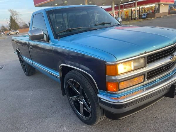 1994 Chevrolet C/K 4th Gen - Image 2 of 21