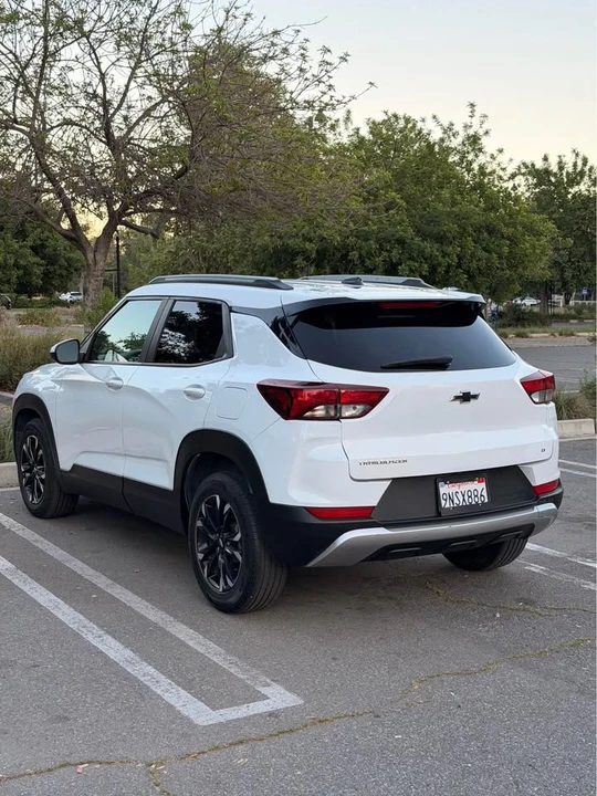 2022 Chevrolet Trailblazer - Image 3 of 10