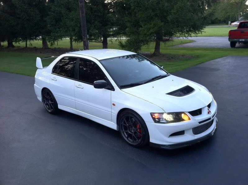 2005 Mitsubishi Lancer Evolution VIII 7th Gen - Image 2 of 31