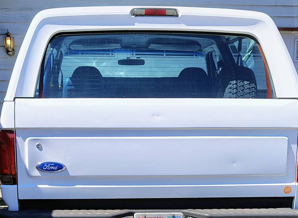 1996 Ford Bronco 5th Gen - Image 2 of 10