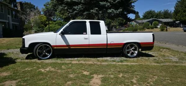 2001 GMC C/K 3rd Gen - Image 4 of 31
