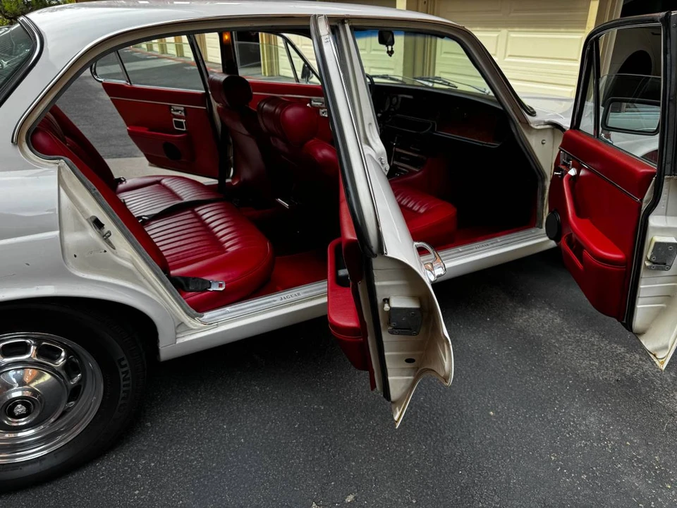 1979 Jaguar XJ Series 2 - Image 8 of 16