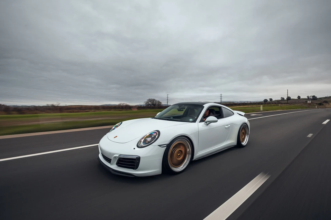 2017 Porsche 991 Carrera S - Image 5 of 10