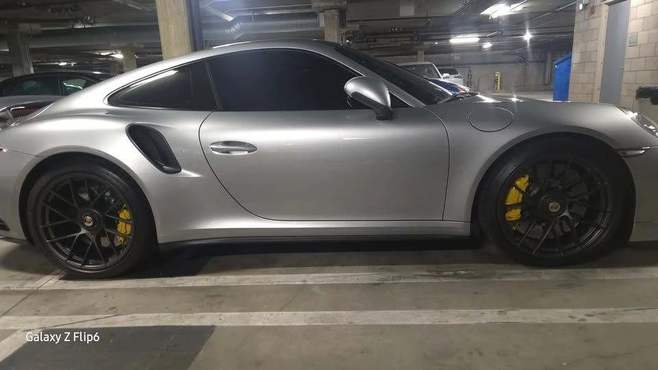 2018 Porsche 911 - Image 6 of 13