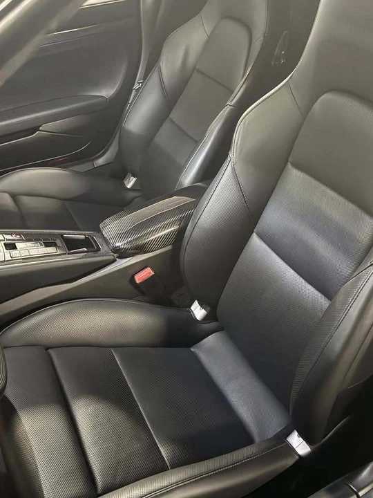 2018 Porsche 911 - Image 9 of 13