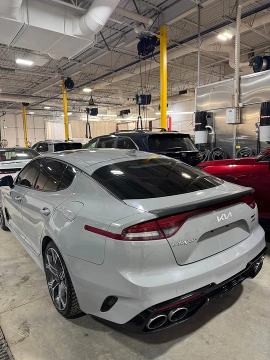 2022 Kia Stinger GT - Image 6 of 7