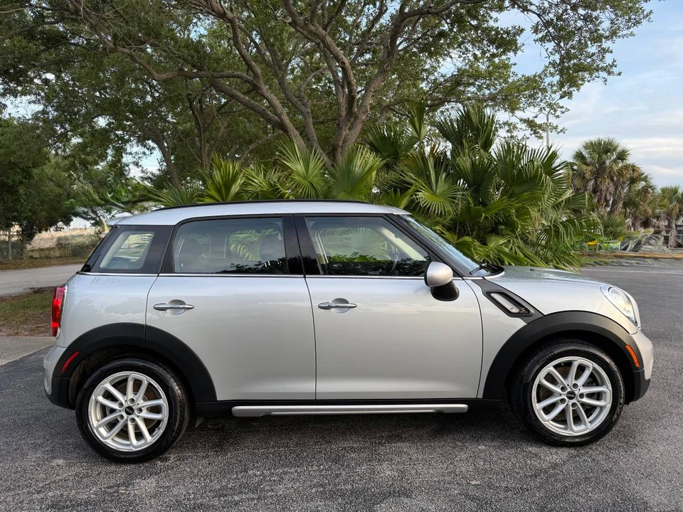 2016 Mini Countryman 1st Gen - Image 14 of 24