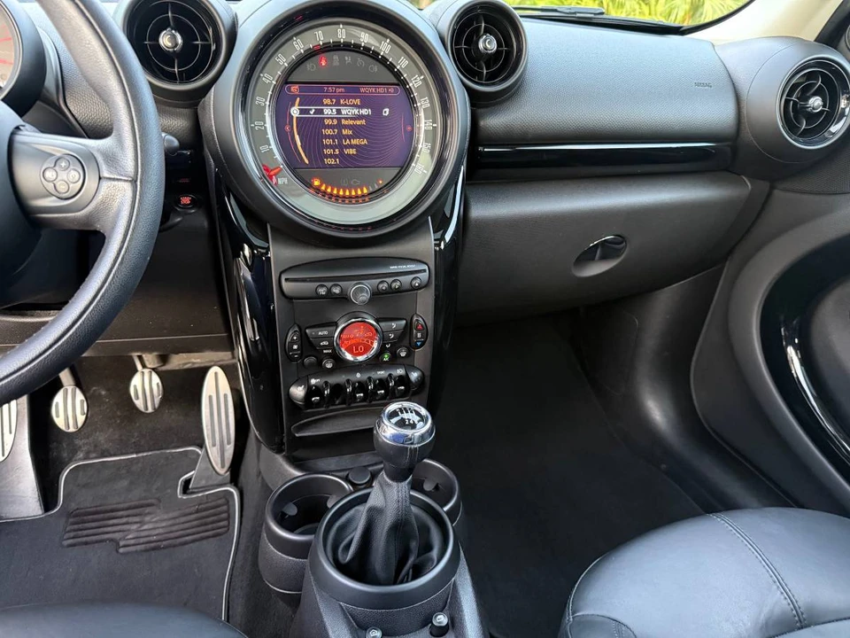 2016 Mini Countryman 1st Gen - Image 23 of 24