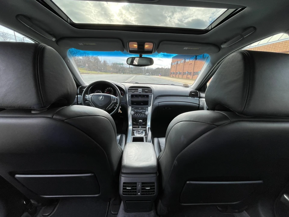 2008 Acura TL 3rd Gen - Image 15 of 31