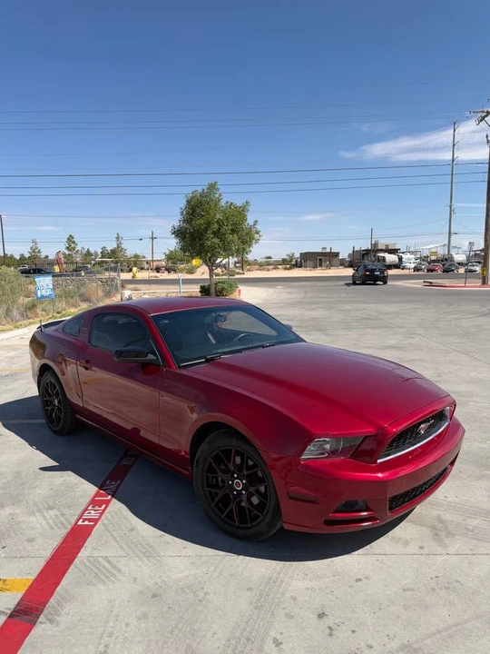2014 Ford S197 Mustang - Image 2 of 11