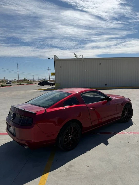 2014 Ford S197 Mustang - Image 5 of 11