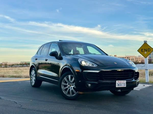 2017 Porsche 958 Cayenne - Image 2 of 21