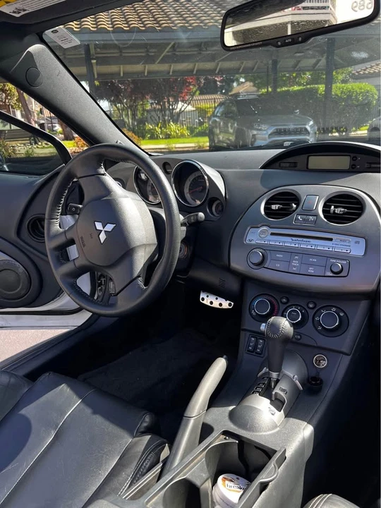 2012 Mitsubishi Eclipse 4th Gen - Image 5 of 8