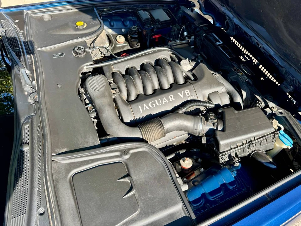 2001 Jaguar X308 XJ - Image 16 of 16