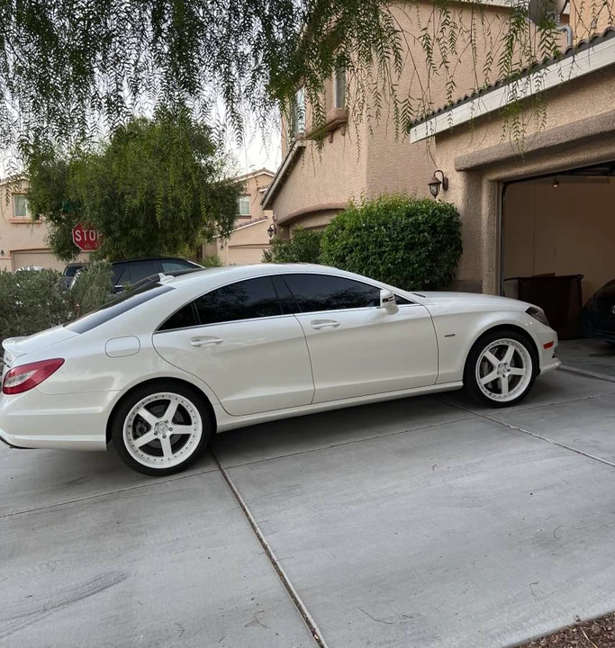 2012 Mercedes-Benz C218 CLS-Class - Image 3 of 12