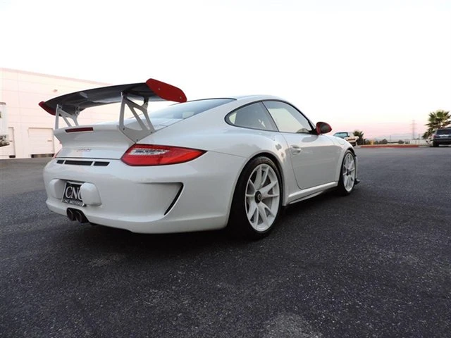 2011 Porsche 997 GT3 RS - Image 5 of 5