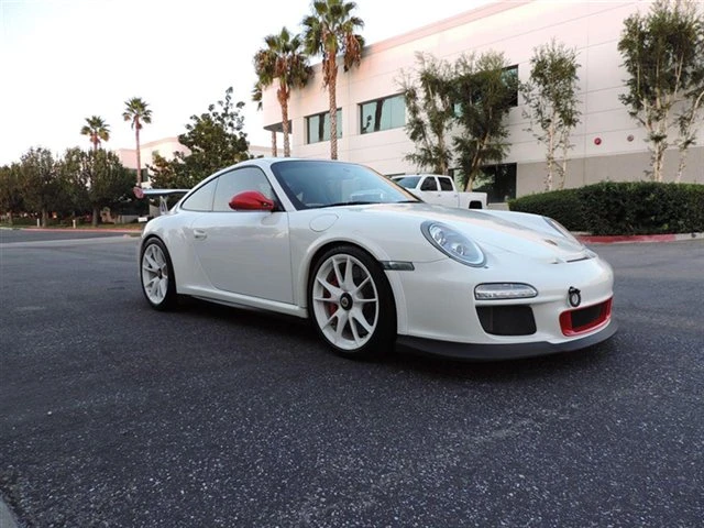 2011 Porsche 997 GT3 RS - Image 2 of 5