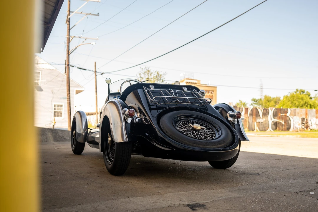 Ford Hot Rod - Image 9 of 31