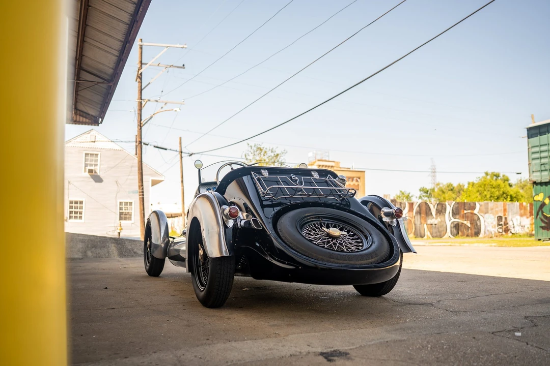 Ford Hot Rod - Image 8 of 31