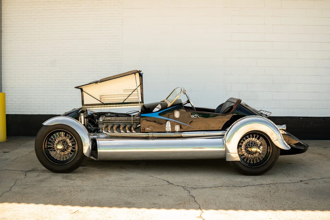 Ford Hot Rod - Image 16 of 31