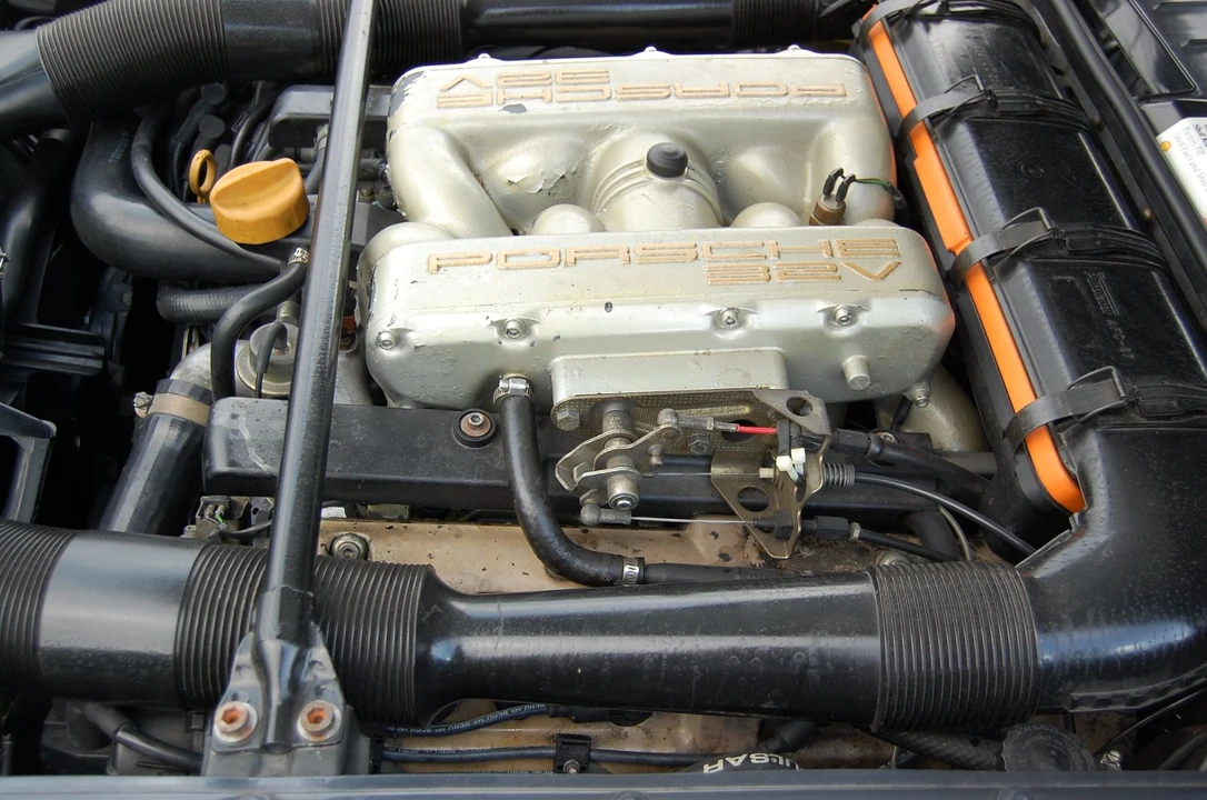 1990 Porsche 928 GT - Image 24 of 31