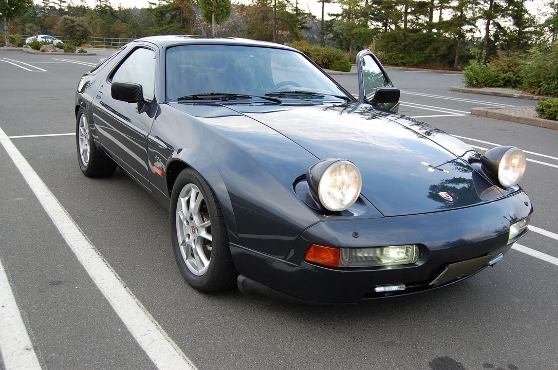 1990 Porsche 928 GT - Image 19 of 31