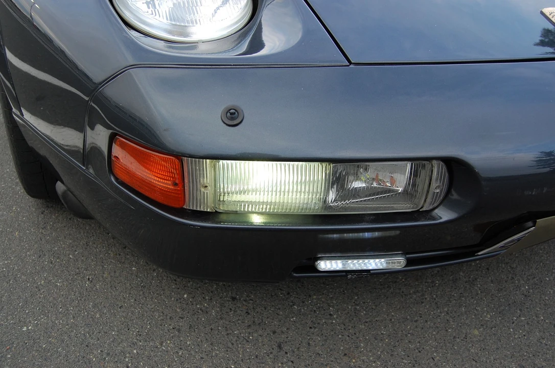1990 Porsche 928 GT - Image 17 of 31