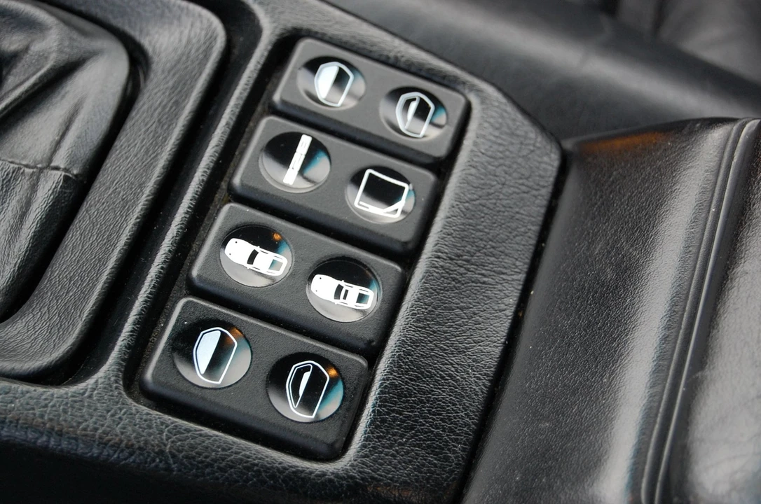 1990 Porsche 928 GT - Image 16 of 31