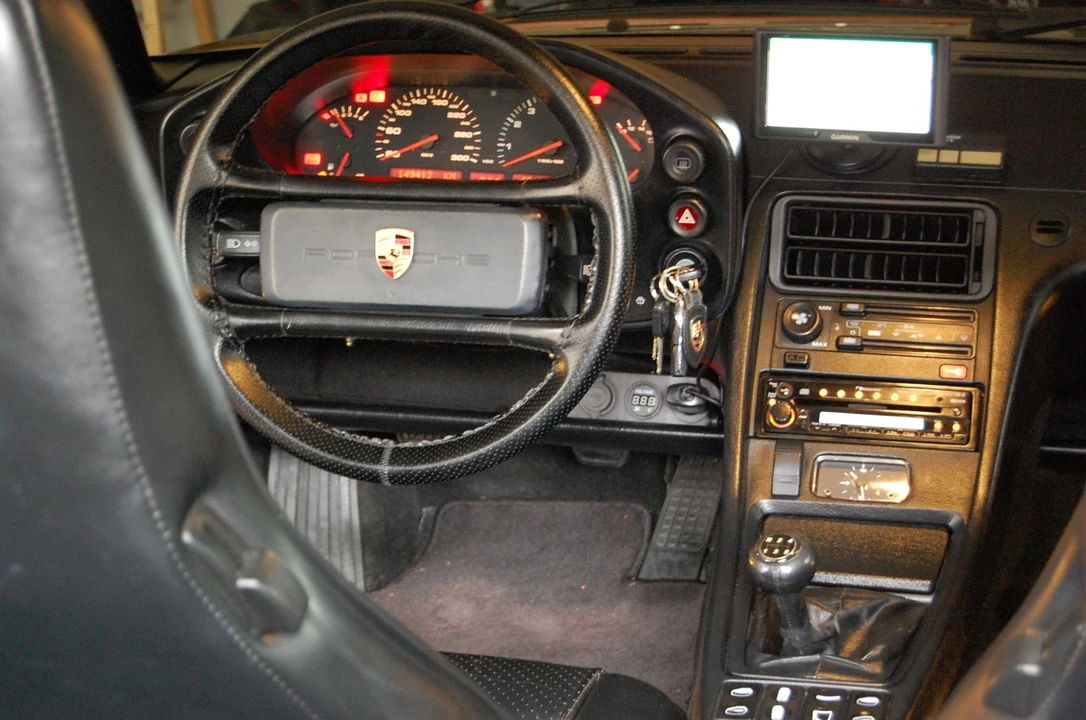 1990 Porsche 928 GT - Image 14 of 31