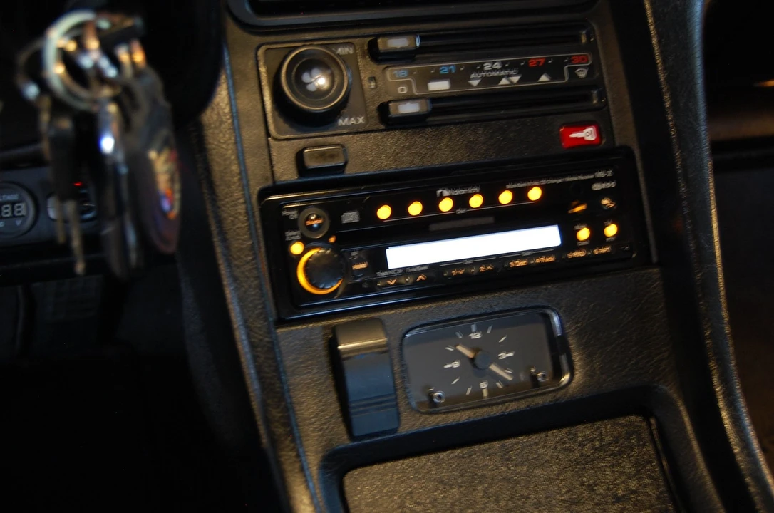1990 Porsche 928 GT - Image 15 of 31