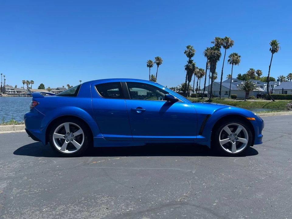 2004 Mazda RX-8 1st Gen - Image 2 of 21