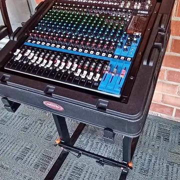 Yamaha MG20XU PA System